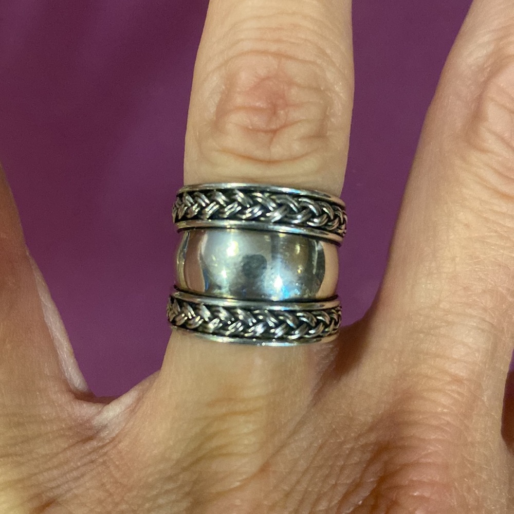 Cigar style 925 braided edge silver ring size 6